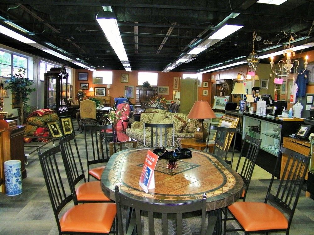 1531 Saw Mill Run Blvd, Pittsburgh, PA 15210